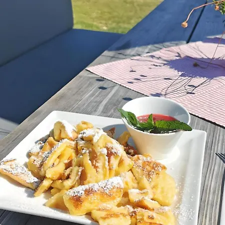 Апартаменты Maria Alm - Komfortables Gipfelglueck